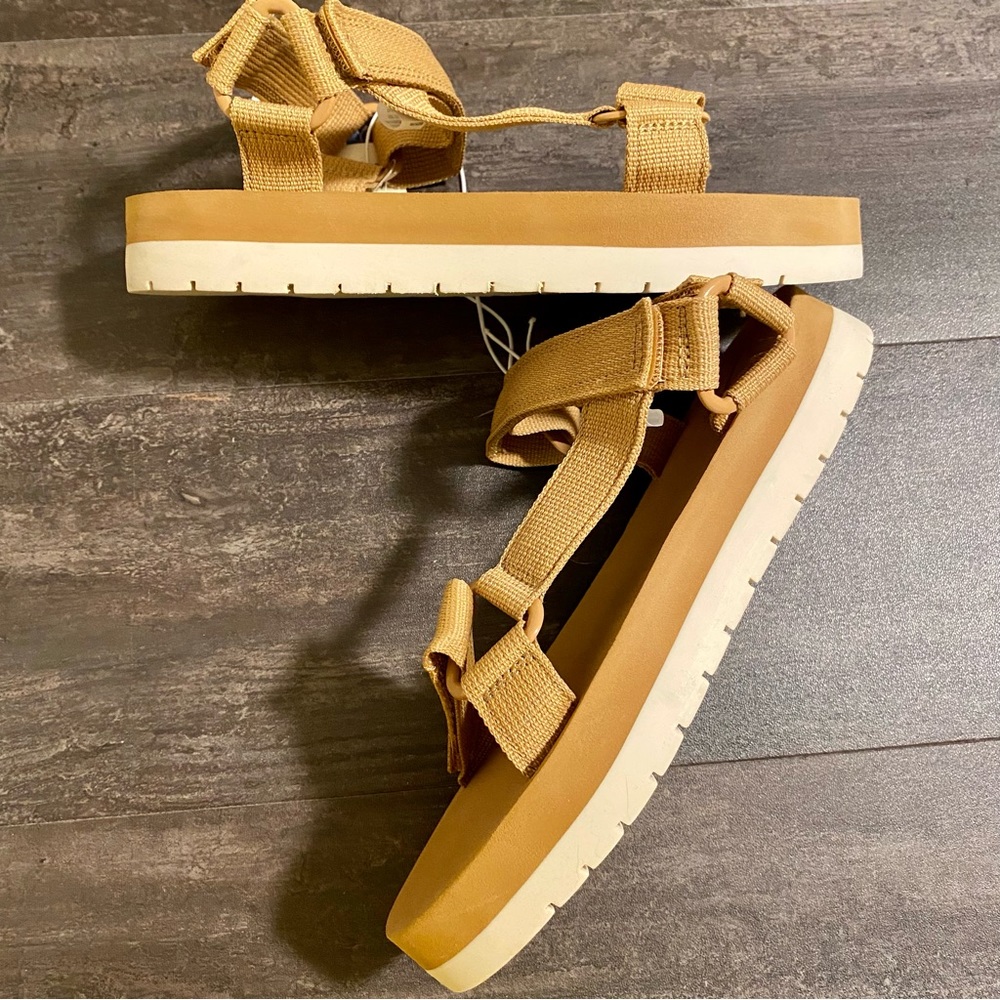 Universal Thread Tan Hayden Platform Sport Sandals Size 7 NEW - Picture 5 of 12
